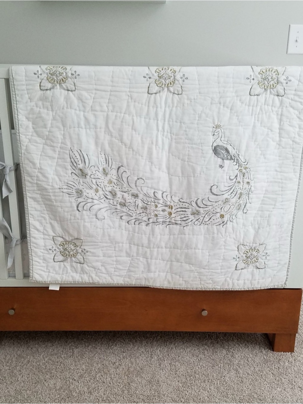 Pottery Barn Neutral Embroidered  dual patterned Quilt set in Stone and Cream
